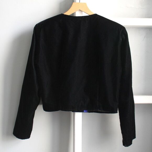 Milagros Hand Loomed Bird Floral Pattern Cropped Black Velvet Jacket Size Medium - Picture 2 of 6